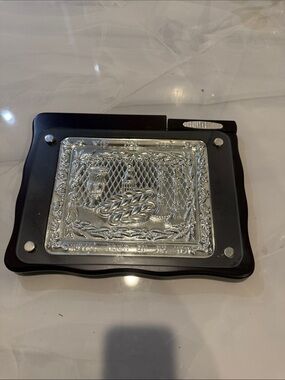 Challah cutting board plus beautifully engraved jnogr.